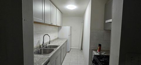 Tiny photo for 212 Shorewood Drive #2B, Glendale Heights, IL 60139 (MLS # 12553244)