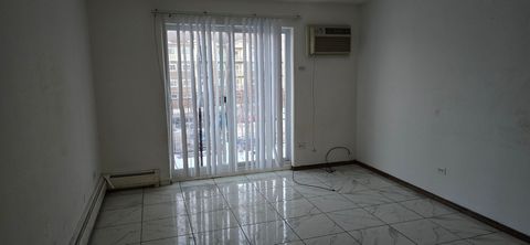 Tiny photo for 212 Shorewood Drive #2B, Glendale Heights, IL 60139 (MLS # 12553244)