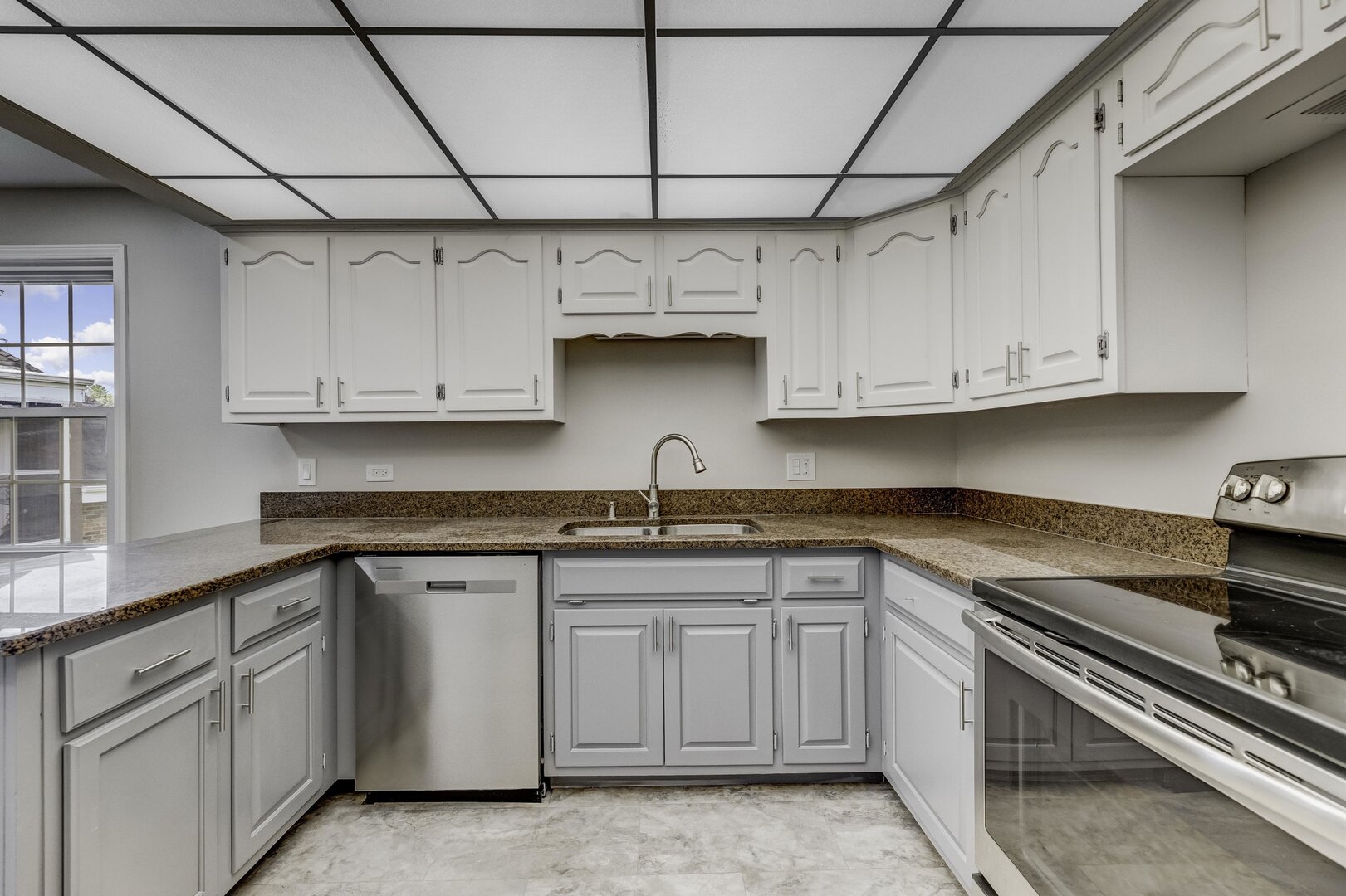 12626 S London Lane S 2