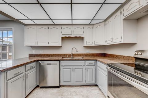 Tiny photo for 12626 S London Lane S #2, Palos Heights, IL 60463 (MLS # 12472211)