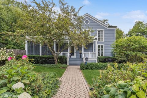 437 N Green Bay Road Lake Forest IL 60045