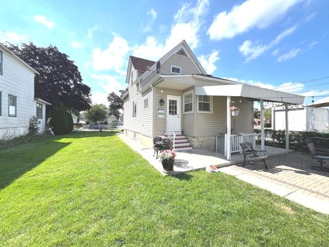 Tiny photo for 133 N 17th Avenue, Melrose Park, IL 60160 (MLS # 12488869)