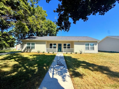 Photo of 304 Elm Street, Mclean, IL 61754 (MLS # 12756694)