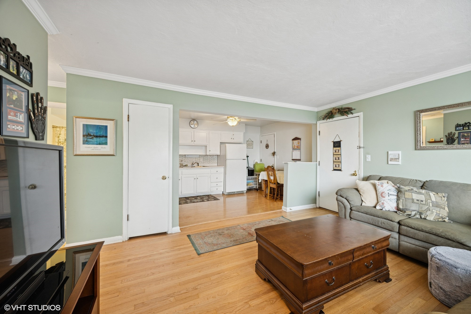 308 Beach Avenue 1C