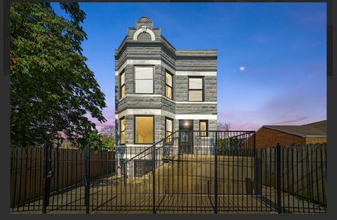322 S Kostner Avenue Chicago IL 60624