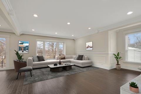 Tiny photo for 491 OLD SURREY Lane #B, Hinsdale, IL 60521 (MLS # 12571410)