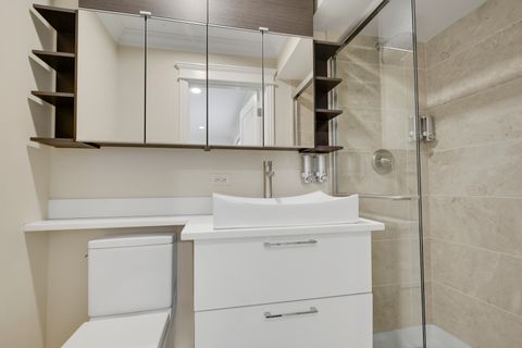 Tiny photo for 491 OLD SURREY Lane #B, Hinsdale, IL 60521 (MLS # 12571410)