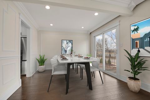 Tiny photo for 491 OLD SURREY Lane #B, Hinsdale, IL 60521 (MLS # 12571410)