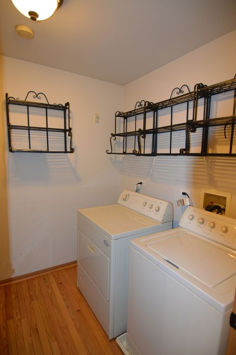 Tiny photo for 842 Amelia Court, Grayslake, IL 60030 (MLS # 12605950)