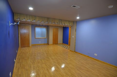 Tiny photo for 842 Amelia Court, Grayslake, IL 60030 (MLS # 12605950)