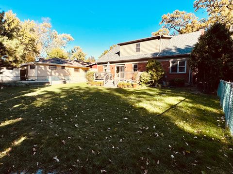 A home in Oak Lawn