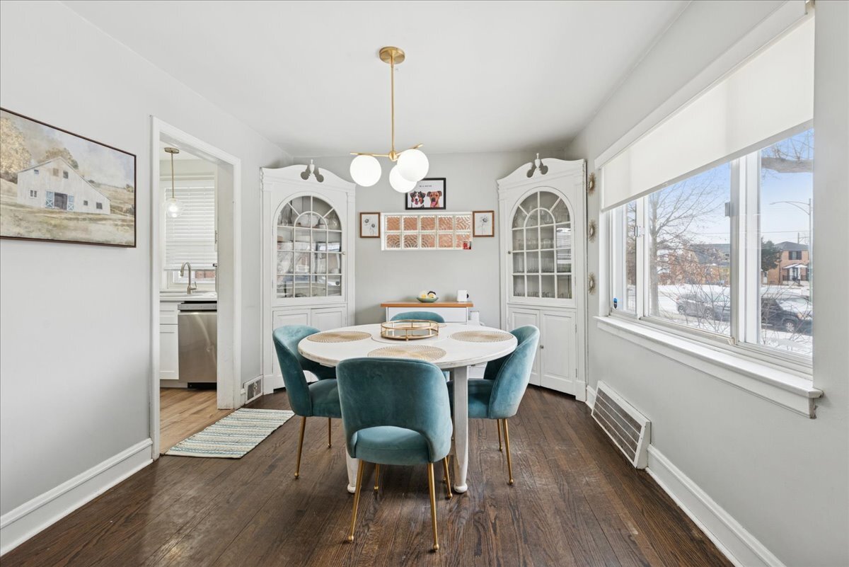 5209 N Osceola Avenue