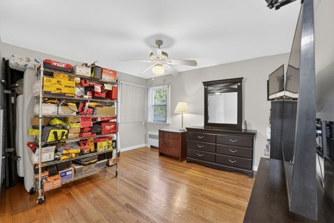 Tiny photo for 7410 N Oakley Avenue #3A, Chicago, IL 60645 (MLS # 12680646)