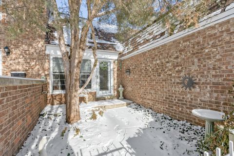 Tiny photo for 18W088 16th Street, Villa Park, IL 60181 (MLS # 12549944)