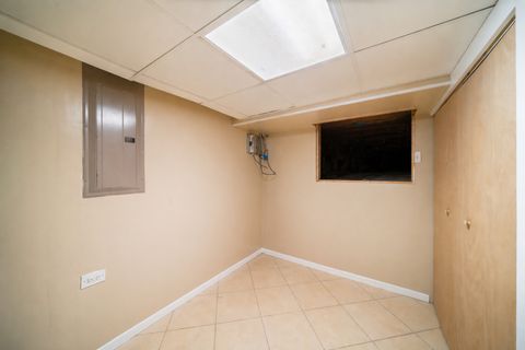 Tiny photo for 39371 Crofton Lane, Beach Park, IL 60083 (MLS # 12617307)