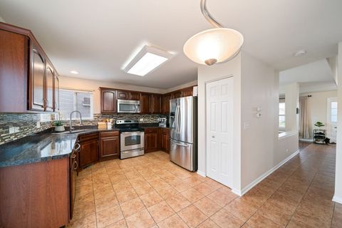 Tiny photo for 39371 Crofton Lane, Beach Park, IL 60083 (MLS # 12617307)