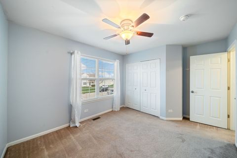 Tiny photo for 39371 Crofton Lane, Beach Park, IL 60083 (MLS # 12617307)