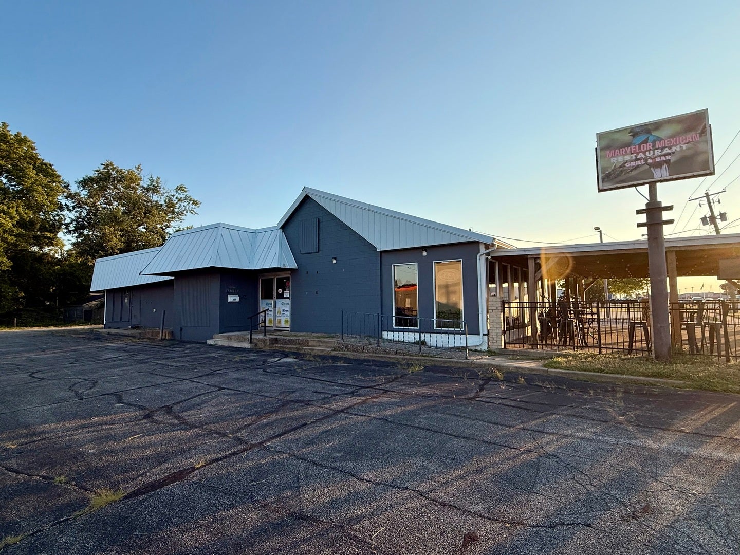 616 W Van Buren Street