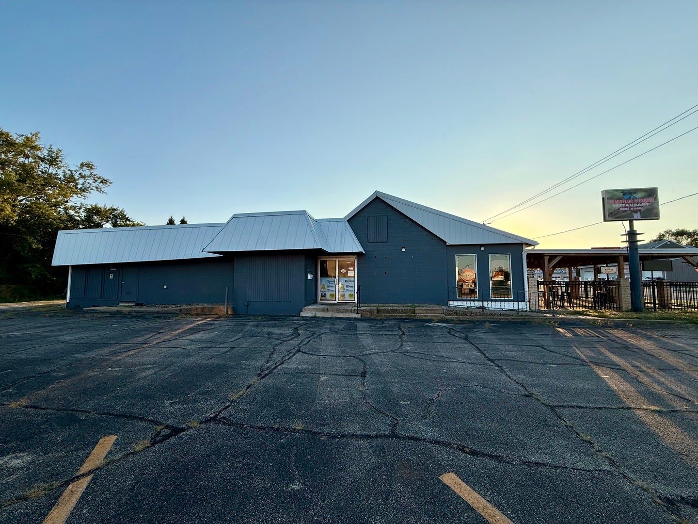 616 W Van Buren Street