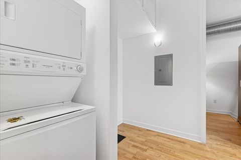 Tiny photo for 660 W Wayman Street #302B, Chicago, IL 60661 (MLS # 12491575)