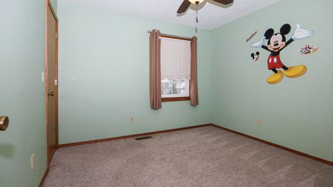 Tiny photo for 2112 Parker Avenue, Bloomington, IL 61701 (MLS # 12569284)