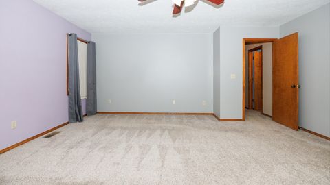 Tiny photo for 2112 Parker Avenue, Bloomington, IL 61701 (MLS # 12569284)