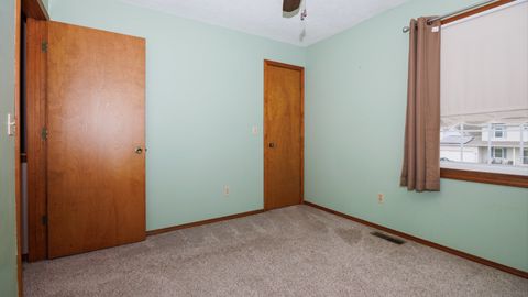 Tiny photo for 2112 Parker Avenue, Bloomington, IL 61701 (MLS # 12569284)