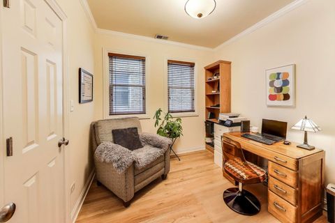 Tiny photo for 3635 N WILTON Avenue #4, Chicago, IL 60613 (MLS # 12468039)