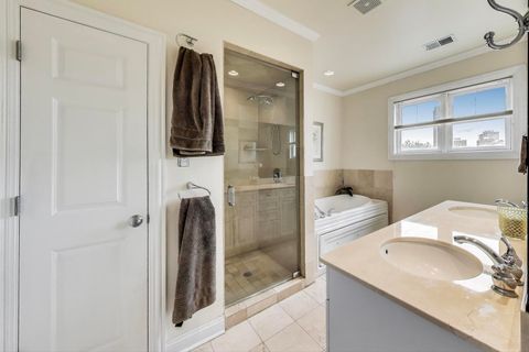 Tiny photo for 3635 N WILTON Avenue #4, Chicago, IL 60613 (MLS # 12468039)