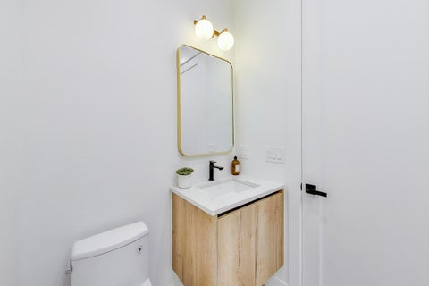 Tiny photo for 5428 N Winthrop Avenue #202, Chicago, IL 60640 (MLS # 12754773)
