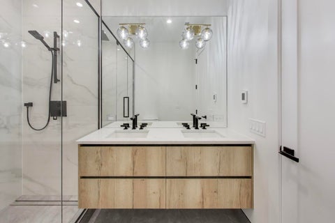 Tiny photo for 5428 N Winthrop Avenue #202, Chicago, IL 60640 (MLS # 12754773)