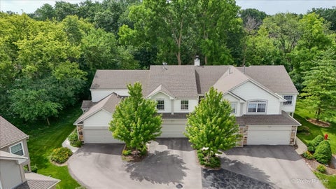 Tiny photo for 8043 Sierra Woods Lane #8043, Carpentersville, IL 60110 (MLS # 12729729)