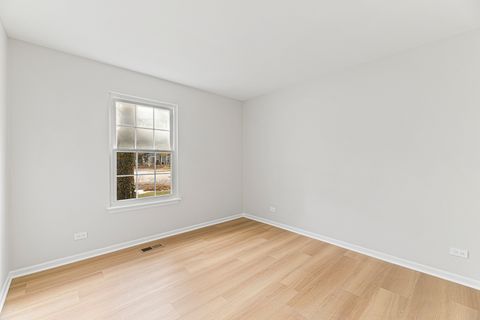 Tiny photo for 1239 Old Mill Lane, Elk Grove Village, IL 60007 (MLS # 12595920)