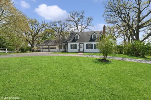 13915 Davis Road Woodstock IL 60098