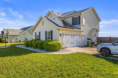 Tiny photo for 3504 S Myra Ridge Drive, Urbana, IL 61802 (MLS # 12646230)