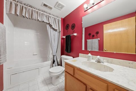 Tiny photo for 7841 W 157th Street #305, Orland Park, IL 60462 (MLS # 12633436)