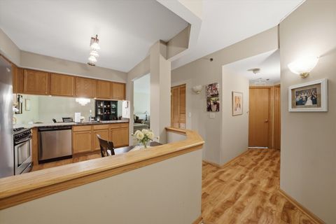 Tiny photo for 7841 W 157th Street #305, Orland Park, IL 60462 (MLS # 12633436)