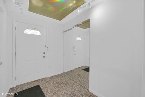 Tiny photo for 533 Lyon Drive, Buffalo Grove, IL 60089 (MLS # 12536411)