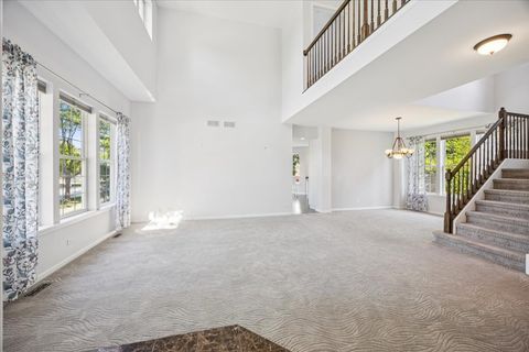 Tiny photo for 2409 Meadowbrook Lane, Westchester, IL 60154 (MLS # 12673399)