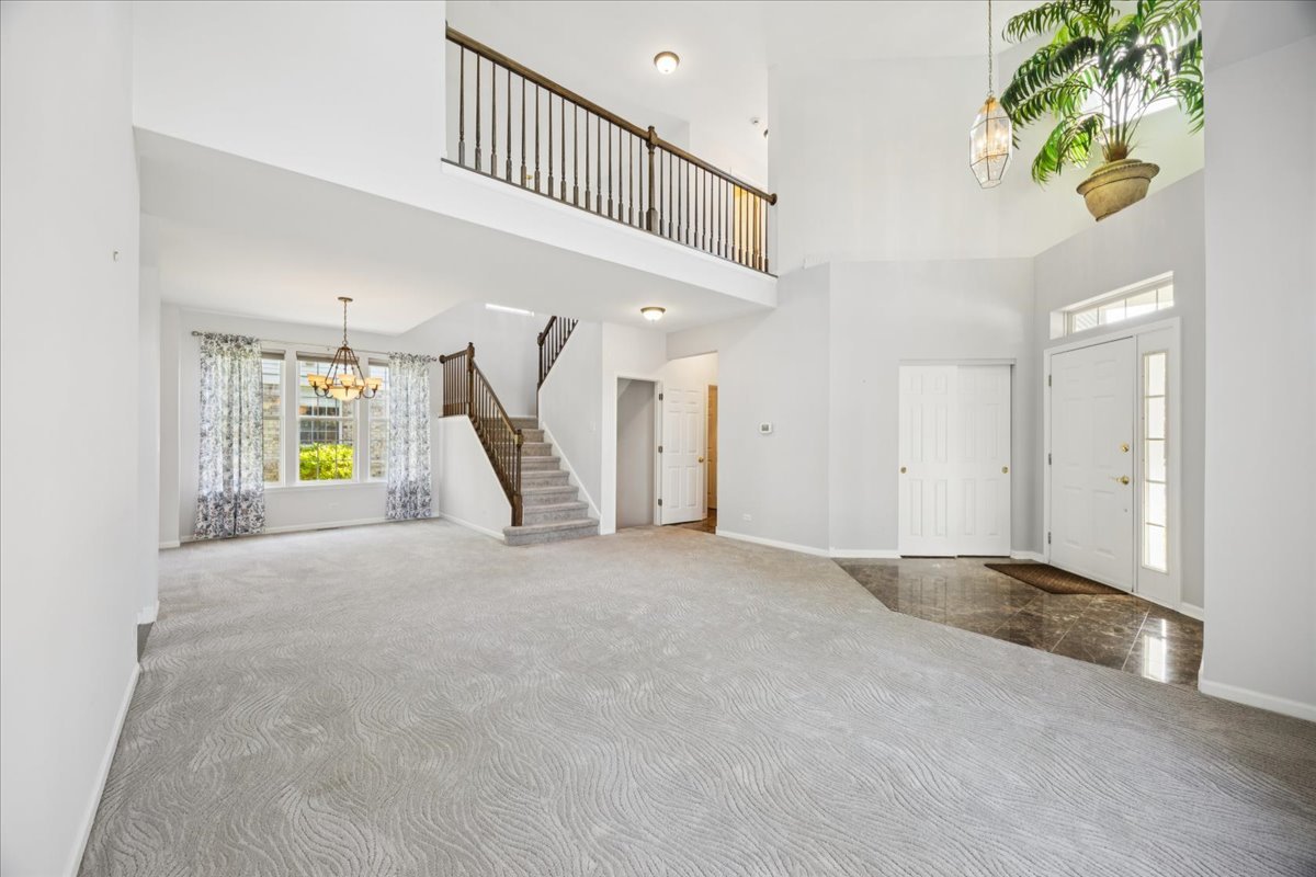 2409 Meadowbrook Lane