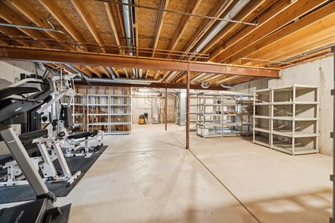 Tiny photo for 2409 Meadowbrook Lane, Westchester, IL 60154 (MLS # 12673399)