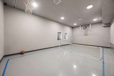 Tiny photo for 6270 S Garfield Avenue, Burr Ridge, IL 60527 (MLS # 12700238)
