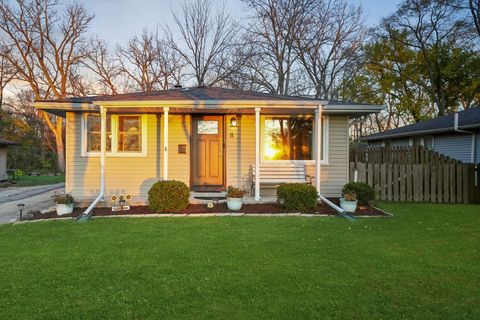 A home in North Aurora