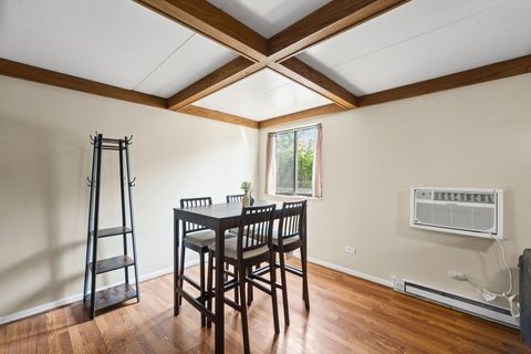 Tiny photo for 342 W Miner Street #1A, Arlington Heights, IL 60005 (MLS # 12691233)