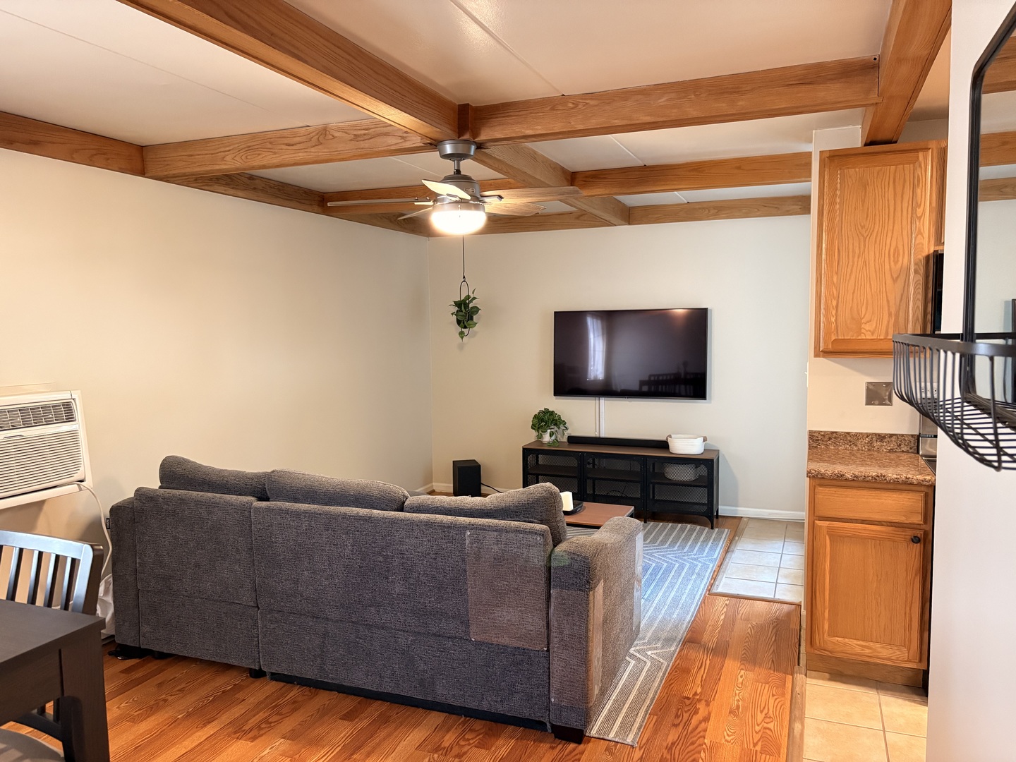 342 W Miner Street 1A
