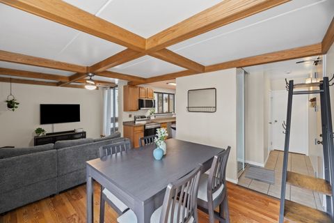 Tiny photo for 342 W Miner Street #1A, Arlington Heights, IL 60005 (MLS # 12691233)