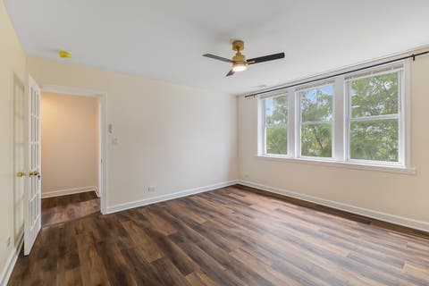 Tiny photo for 238 W 31st Street #4W, Chicago, IL 60616 (MLS # 12703952)