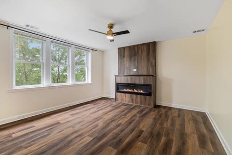 Tiny photo for 238 W 31st Street #4W, Chicago, IL 60616 (MLS # 12703952)