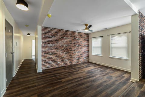 Tiny photo for 238 W 31st Street #4W, Chicago, IL 60616 (MLS # 12703952)