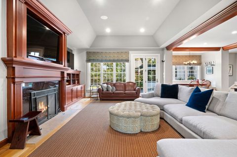 Tiny photo for 2855 Sheridan Place, Evanston, IL 60201 (MLS # 12308339)